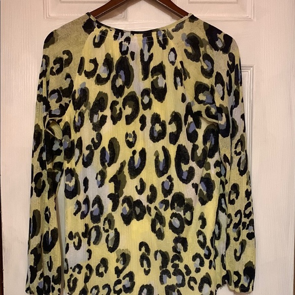 Ellen Tracy Women's Leopard Print Top - Yellow and Black - Picture 4 of 6